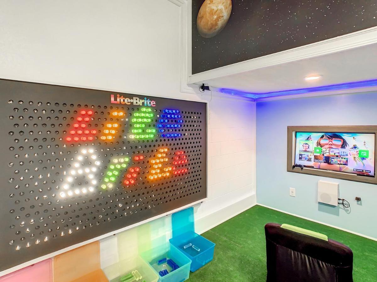 7 Bdr Family Themed Home With Mario Games Room And Free Pool Heat Orlando Bagian luar foto